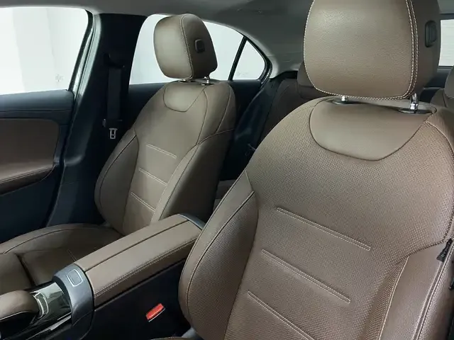 Mercedes-Benz A 250