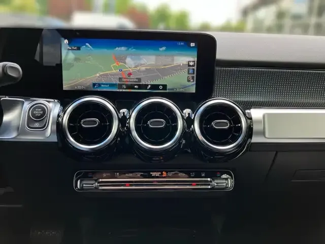 Mercedes-Benz GLB 250