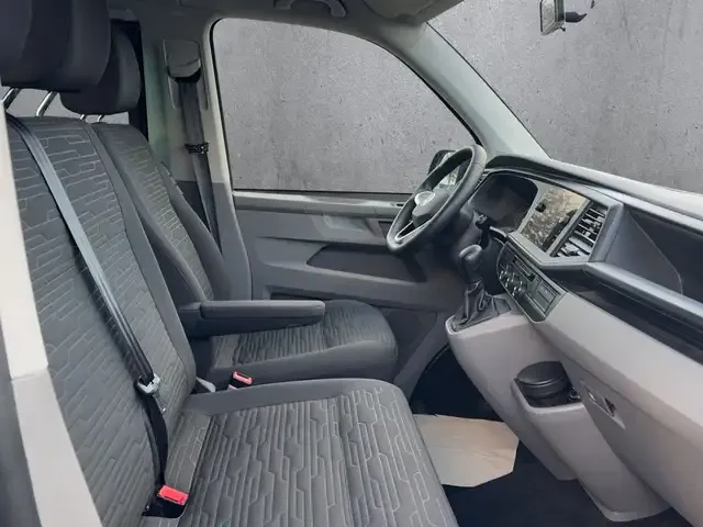 Volkswagen T6.1 Caravelle