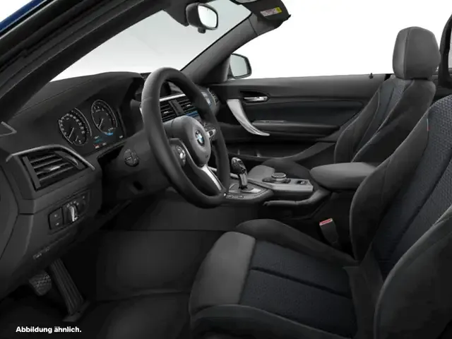 BMW 220
