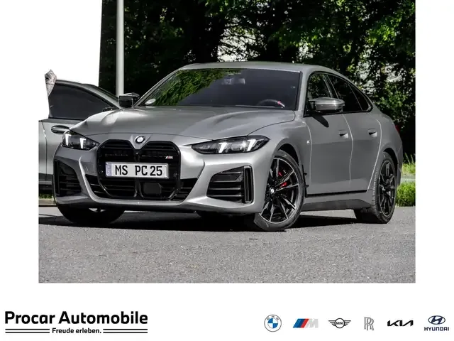BMW 440