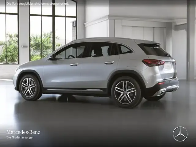 Mercedes-Benz GLA 200