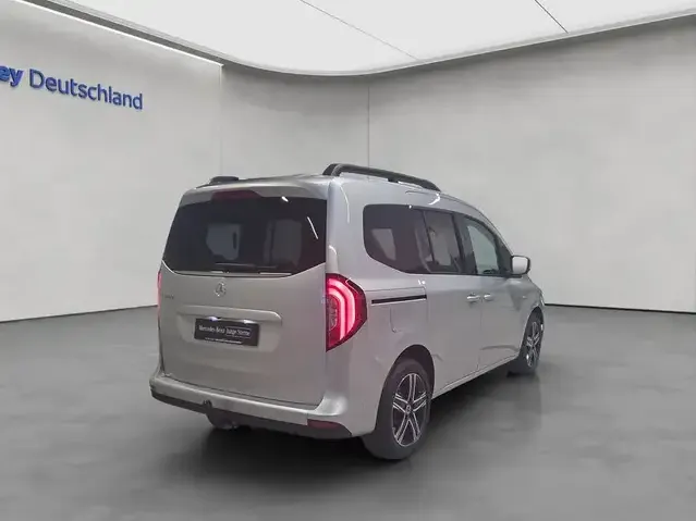 Mercedes-Benz T-Class