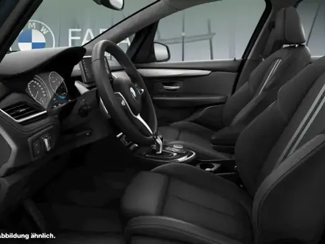 BMW 220