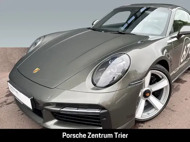 Porsche 992