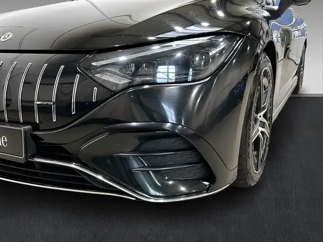 Mercedes-Benz EQE 53