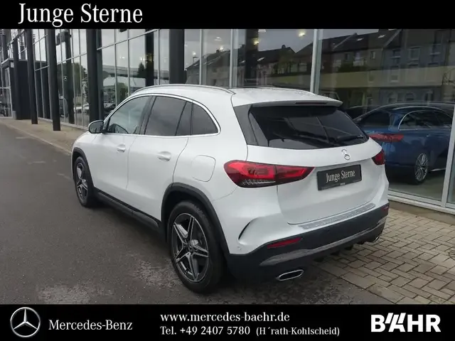 Mercedes-Benz GLA 250