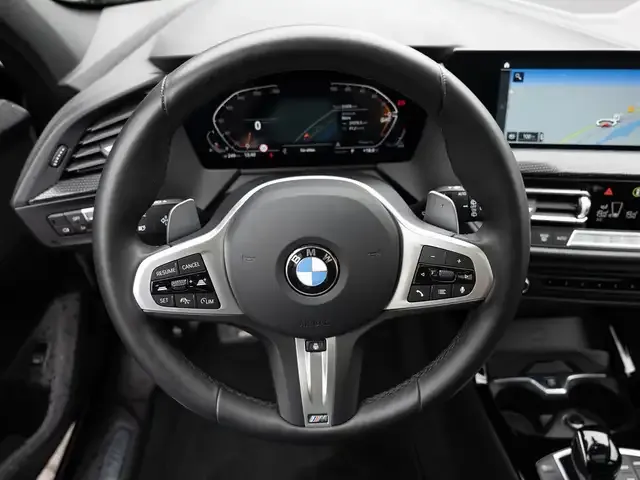 BMW 128