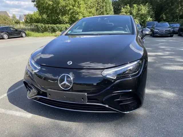 Mercedes-Benz EQE 350