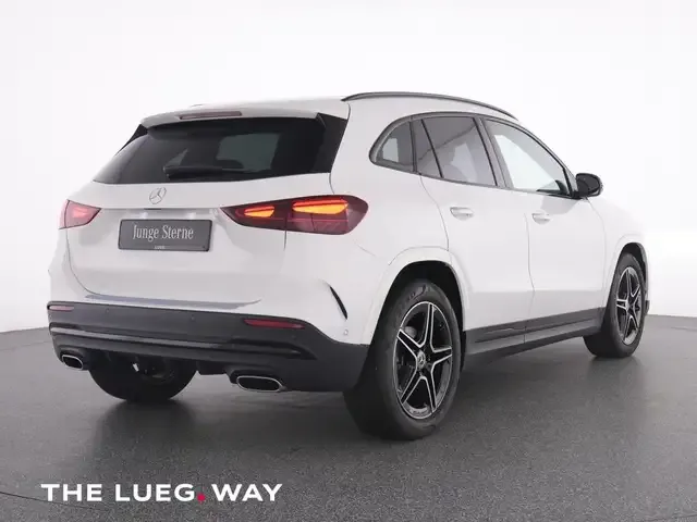 Mercedes-Benz GLA 180
