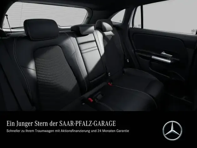 Mercedes-Benz EQA 300