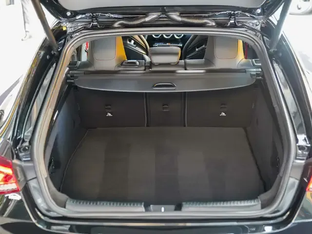 Mercedes-Benz CLA 35 AMG