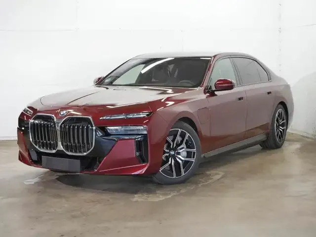 BMW 750