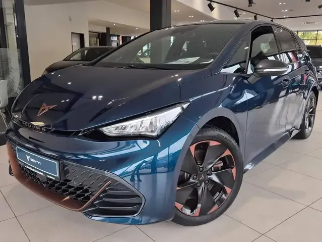 CUPRA Born