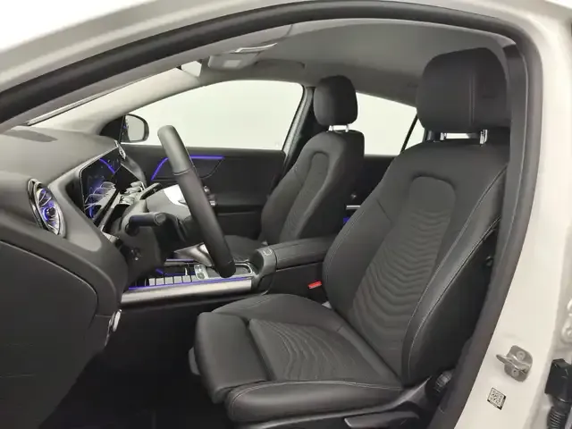 Mercedes-Benz EQA 300