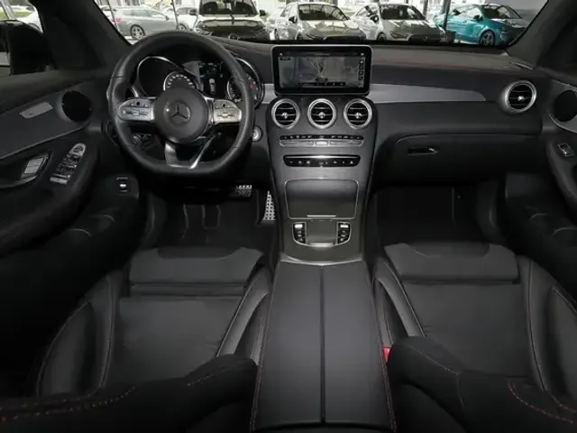 Mercedes-Benz GLC 200