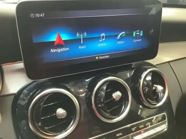Mercedes-Benz C 180