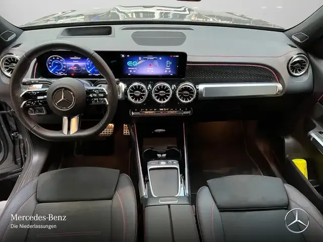 Mercedes-Benz EQB 300