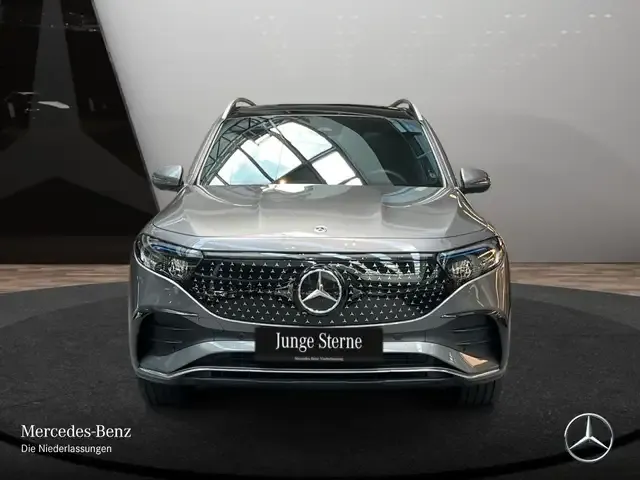 Mercedes-Benz EQB 300