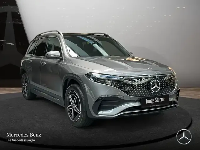 Mercedes-Benz EQB 300