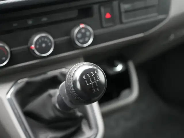 Volkswagen T6.1 Transporter