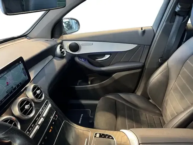Mercedes-Benz GLC 220