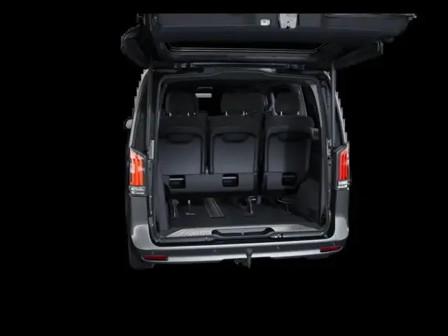Mercedes-Benz V 220