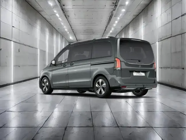 Mercedes-Benz V 220