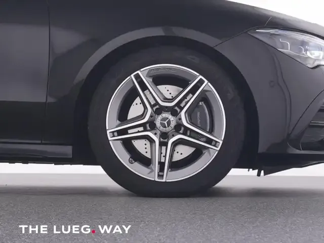 Mercedes-Benz CLA 200