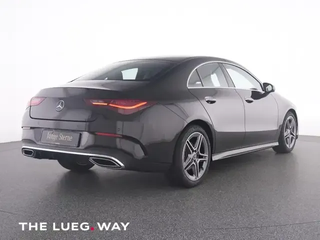 Mercedes-Benz CLA 200