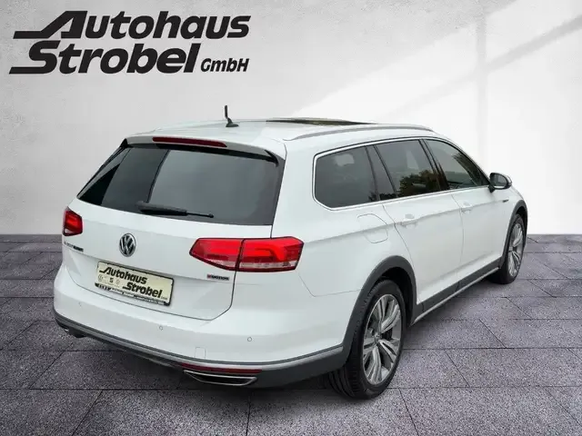 Volkswagen Passat Alltrack