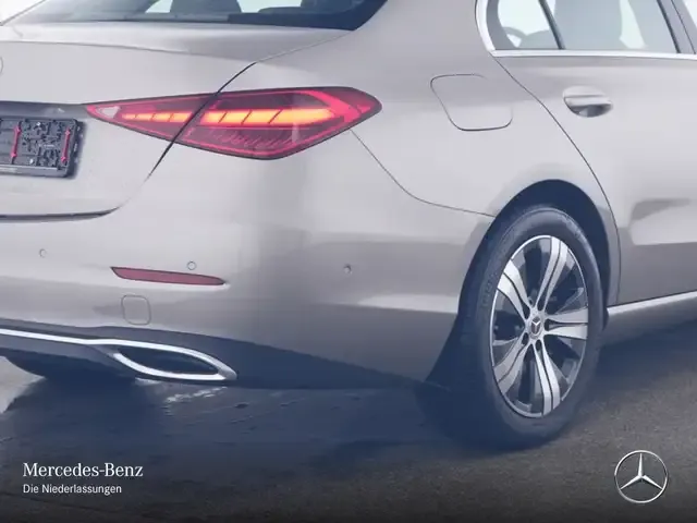 Mercedes-Benz C 200