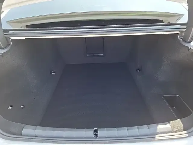 BMW 740