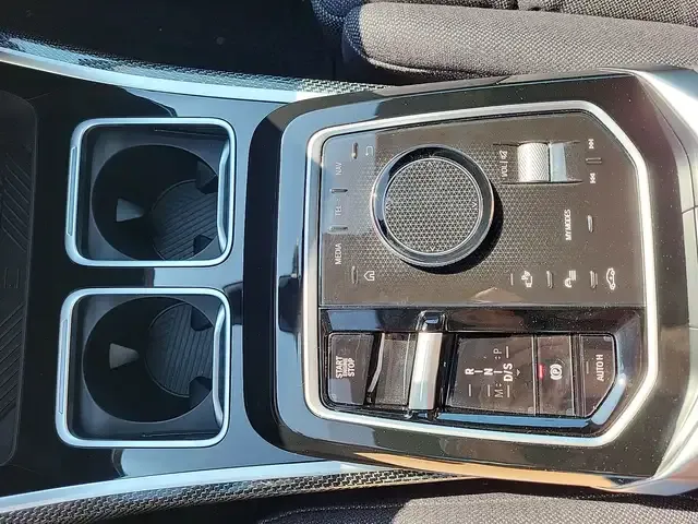 BMW 740