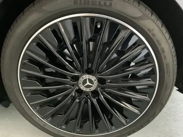 Mercedes-Benz CLE 220