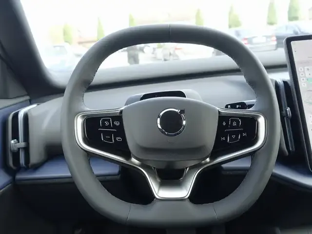 Volvo EX30