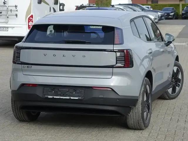 Volvo EX30