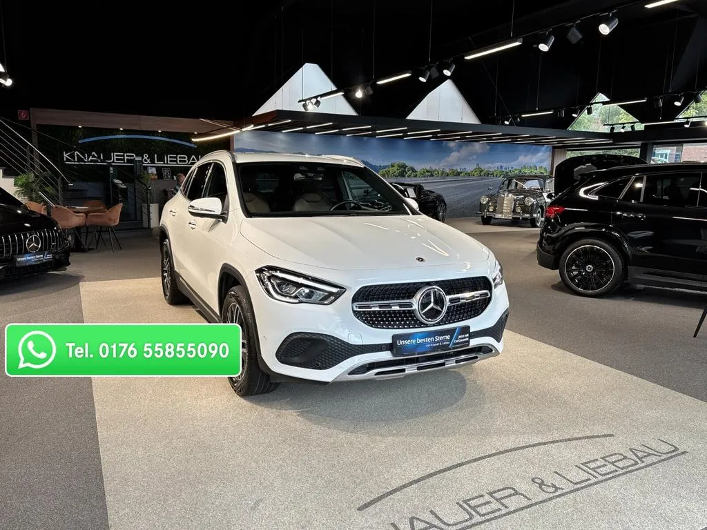 Mercedes-Benz GLA 200