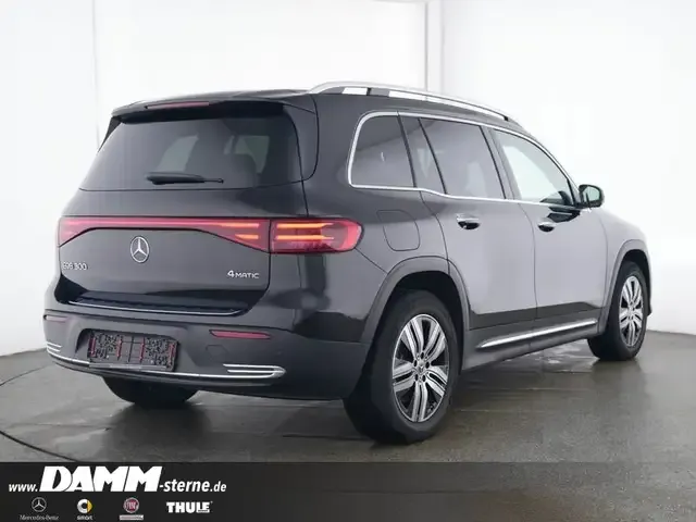 Mercedes-Benz EQB 300
