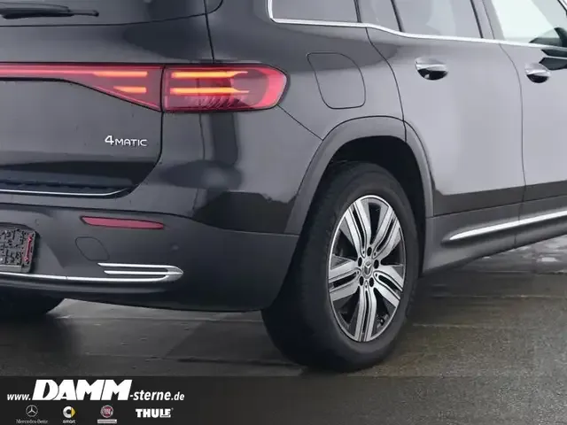 Mercedes-Benz EQB 300