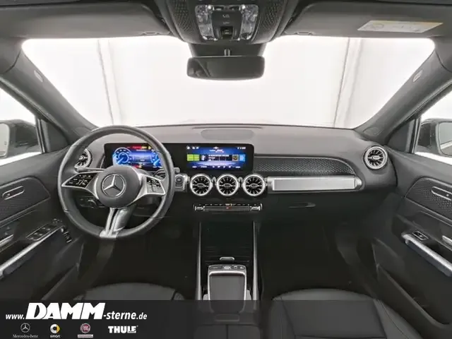 Mercedes-Benz EQB 300