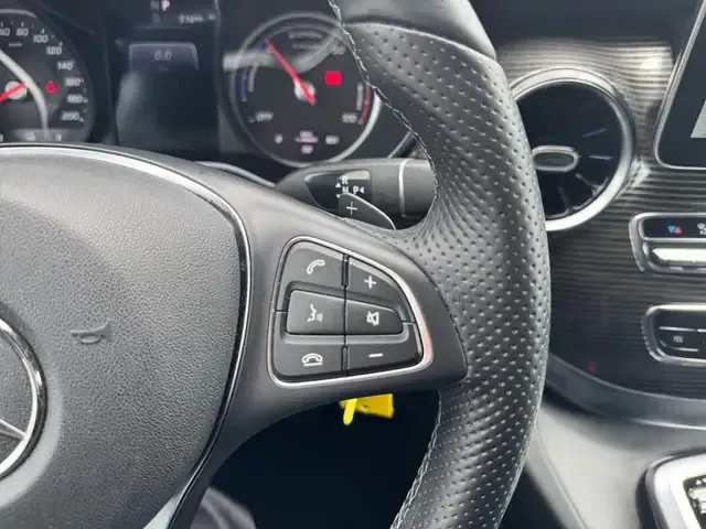 Mercedes-Benz EQV 300