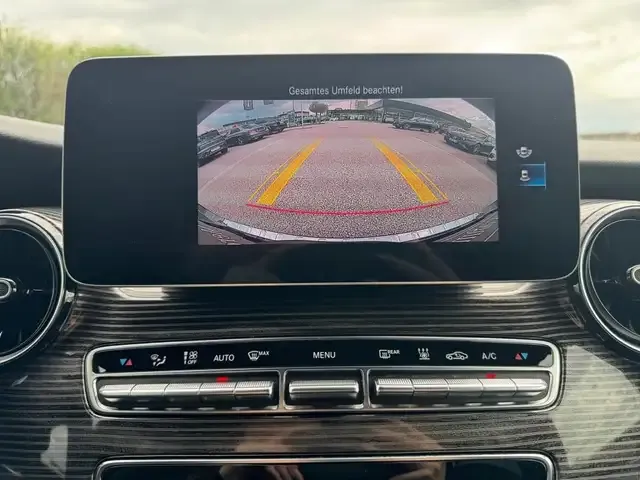Mercedes-Benz EQV 300