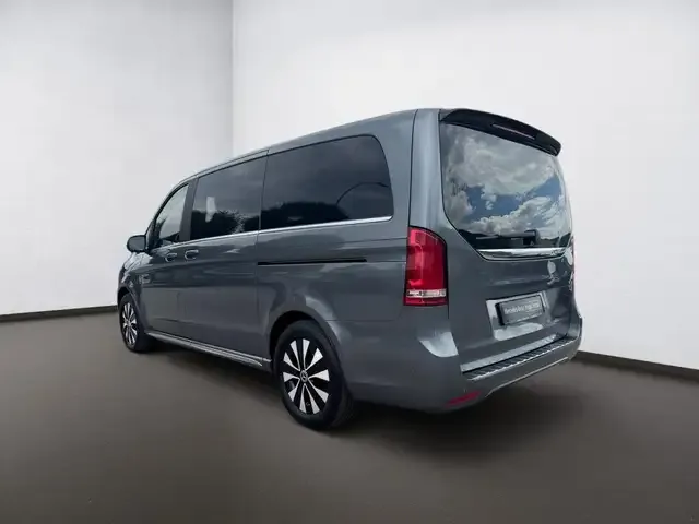 Mercedes-Benz EQV 300