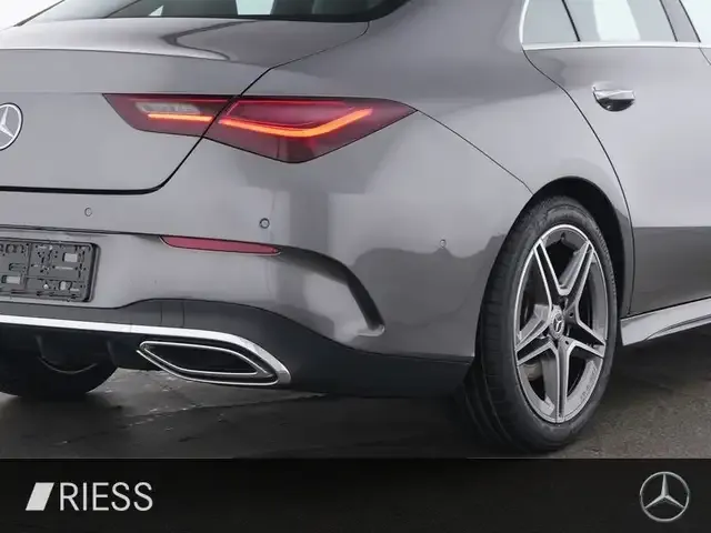 Mercedes-Benz CLA 200