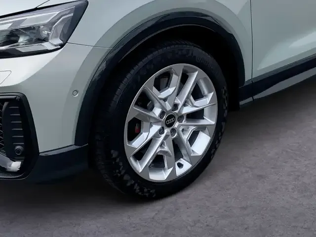 Audi SQ2