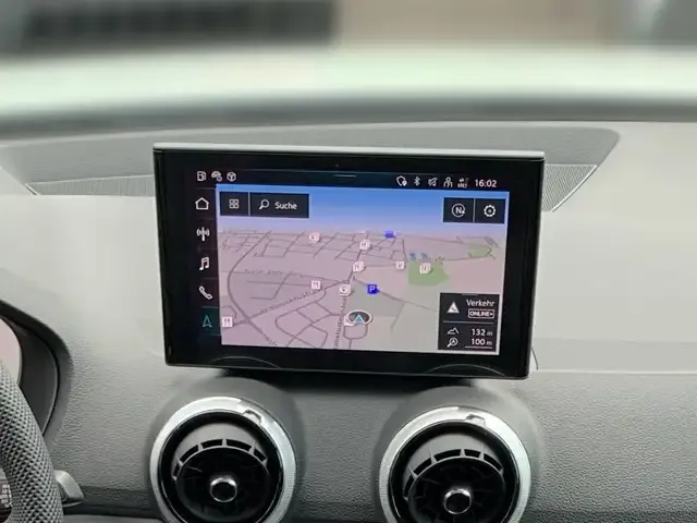 Audi SQ2