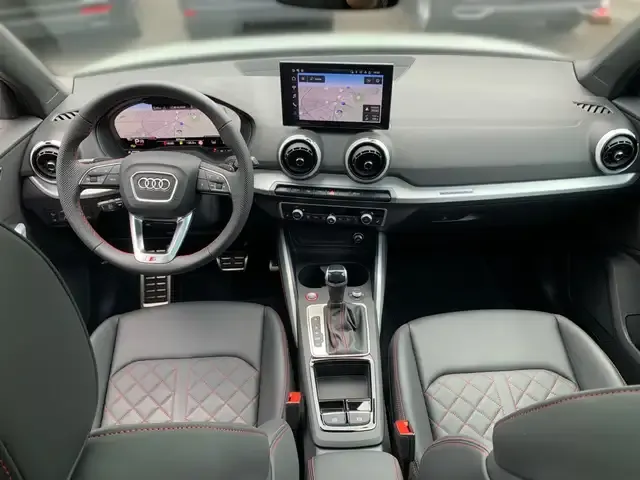 Audi SQ2