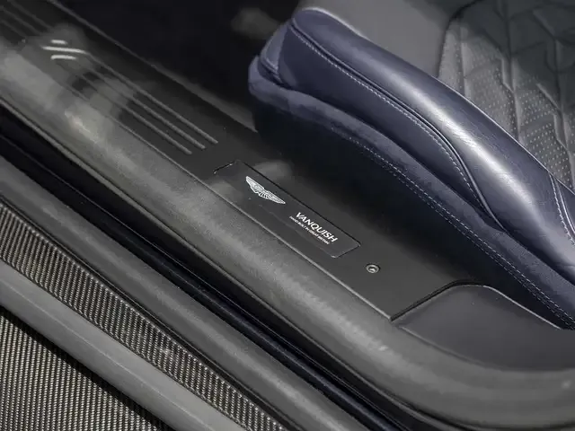 Aston Martin Sonstiges