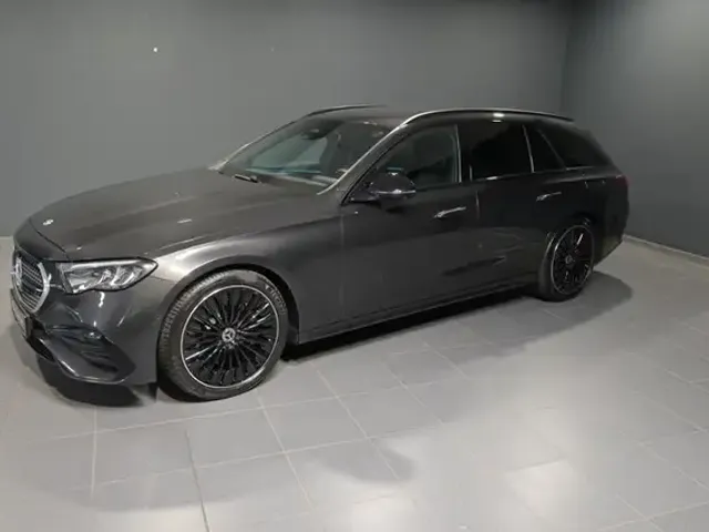 Mercedes-Benz E 300